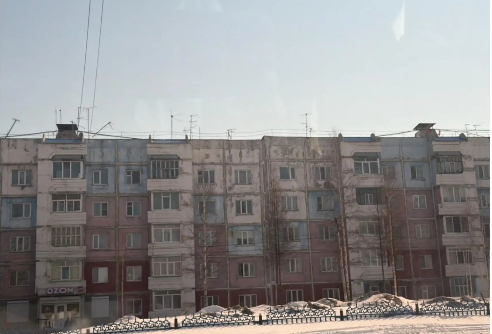 В Чульмане заказали мурал за 4,8 млн для маскировки «уставших» жилых домов?