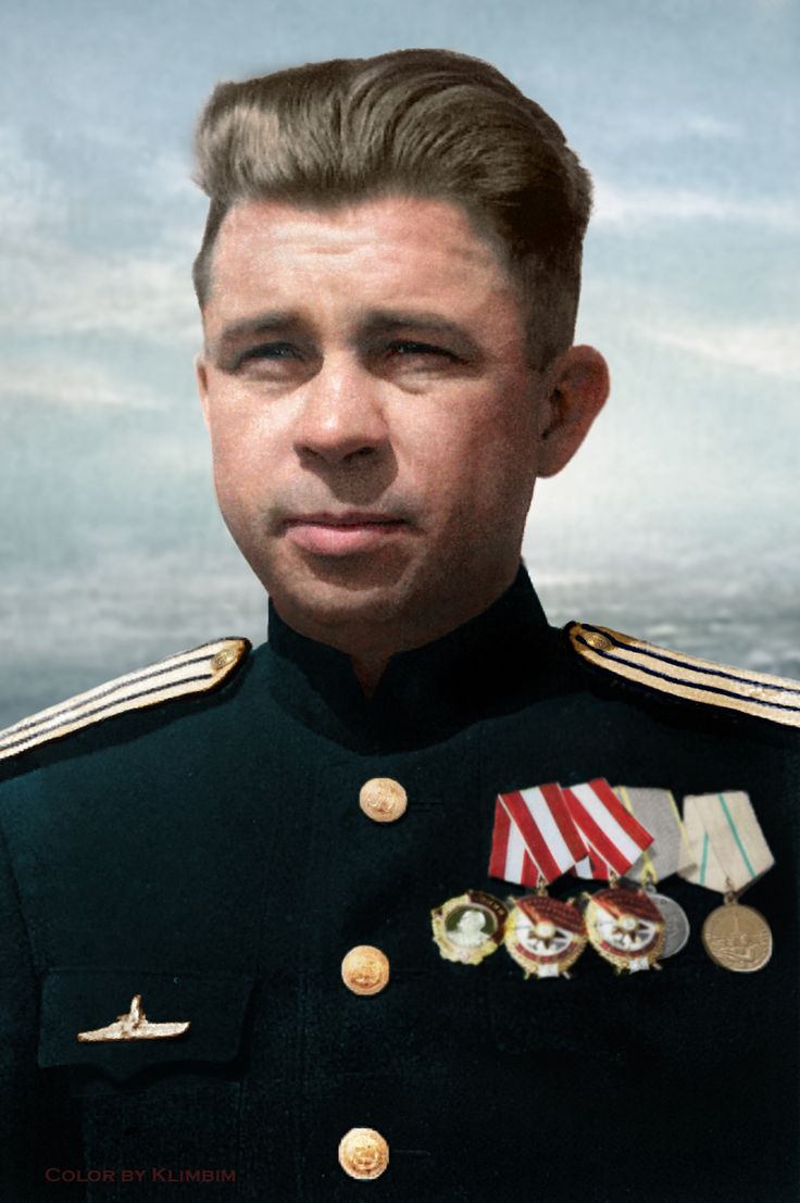 Александр Маринеско