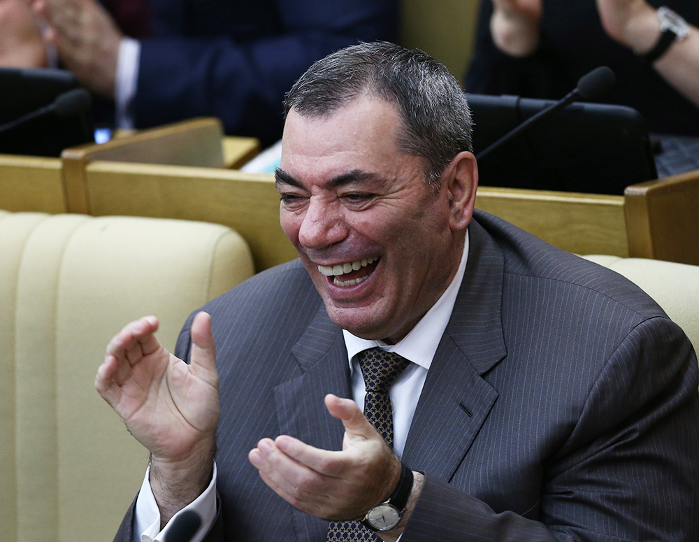 Доходы депутатов Госдумы: 25 млрд за год и 44 млрд на счетах