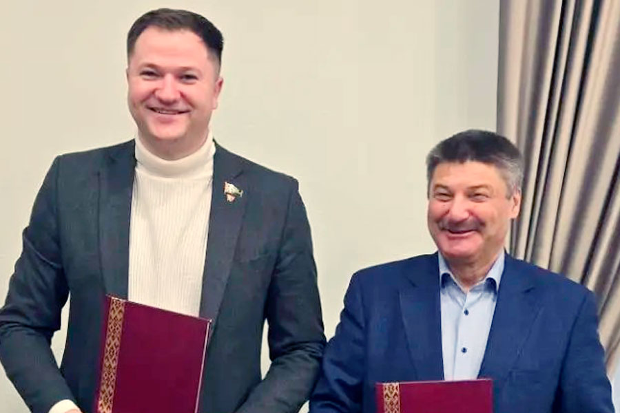 Белорусские студенческие отряды третий год подряд работают на железной дороге Якутии