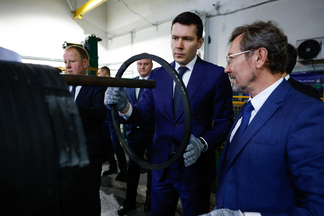 Серийные поставки авиакомпаниям импортозамещенного SJ-100 начнутся в 2027 году