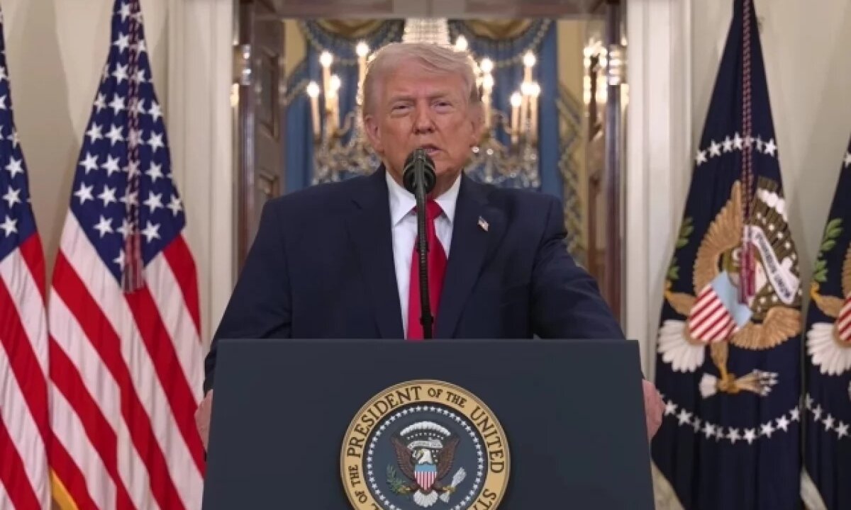 Трамп:  Зеленский создаёт проблемы всему миру
