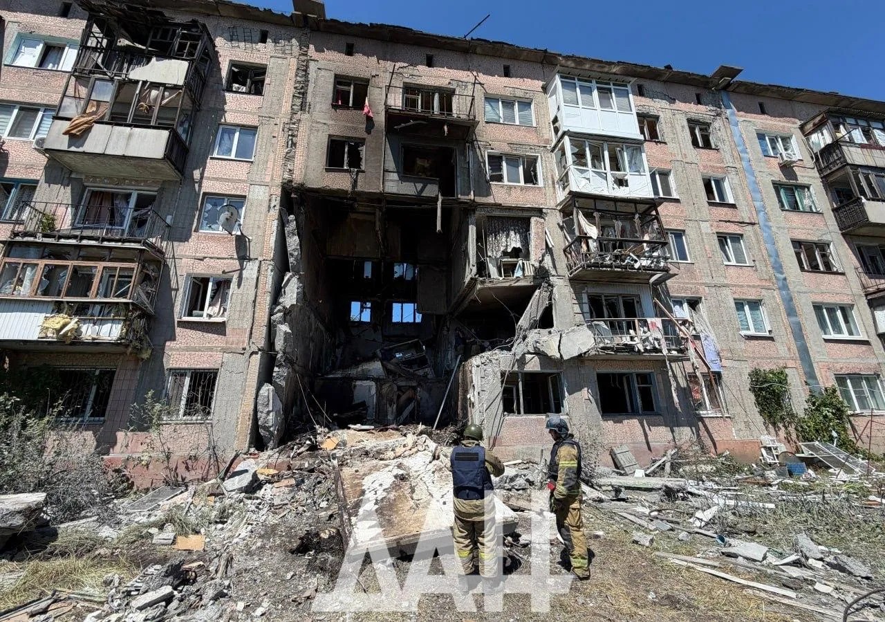 Трагедия в Горловке. Люди погибли под завалами обрушившегося подъезда